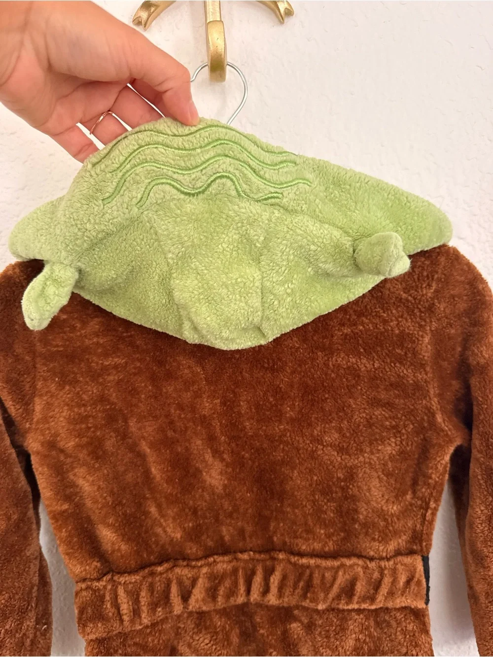 Disney Kids Plush Hooded Robe in Brown with Lime Accent Bundle With Kids Shirts